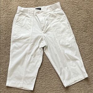 Lee Women's White Relaxed Fit Bermudas